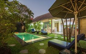Villa Jalak